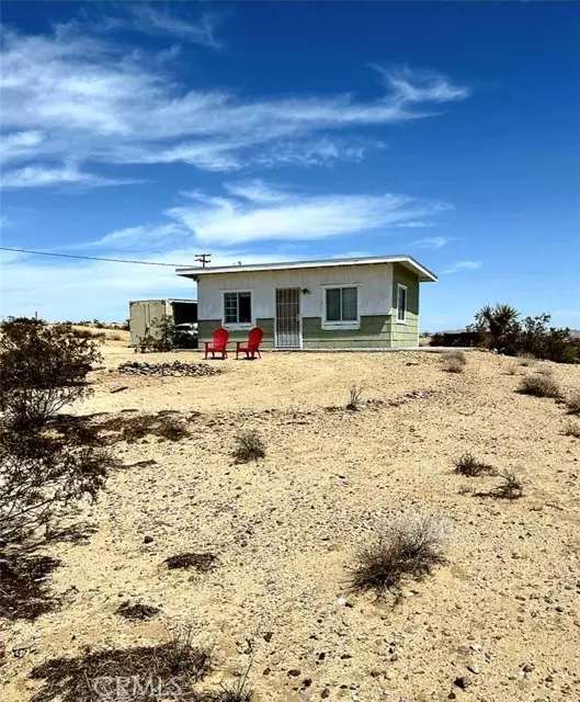 70930 Montezuma, 29 Palms, CA 92277