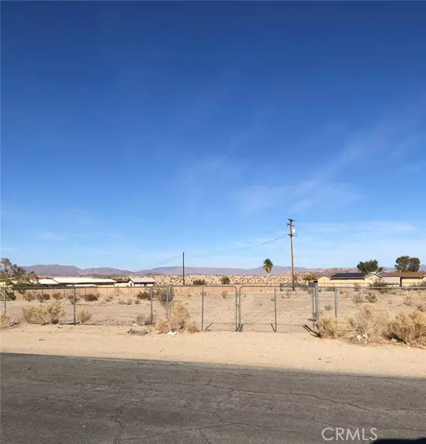 29 Palms, CA 92277,14 Flying H Road