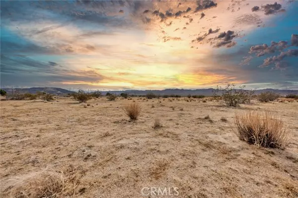 Joshua Tree, CA 92252,123 Walpi Drive