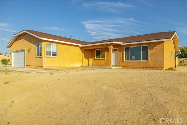 12610 East Avenue X, Pearblossom, CA 93553