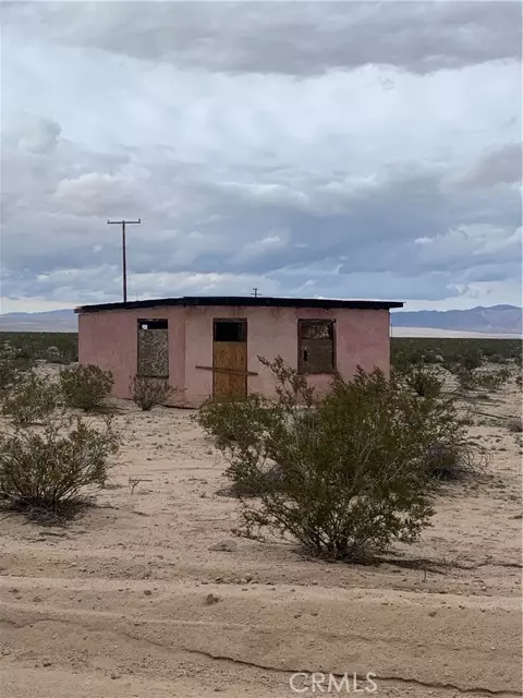 29 Palms, CA 92277,1 Gemini Street