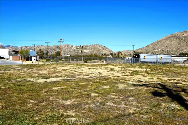 7243 Mohawk Trail, Yucca Valley, CA 92284