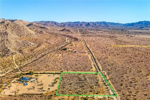 7645 La Contenta Road, Joshua Tree, CA 92252