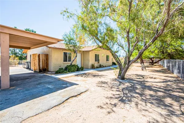 29 Palms, CA 92277,73871 South Slope Drive