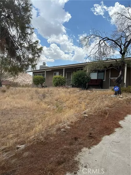 61877 Crest Circle, Joshua Tree, CA 92252