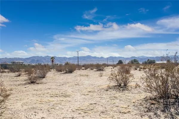 Joshua Tree, CA 92252,64475 Sun Mesa Road