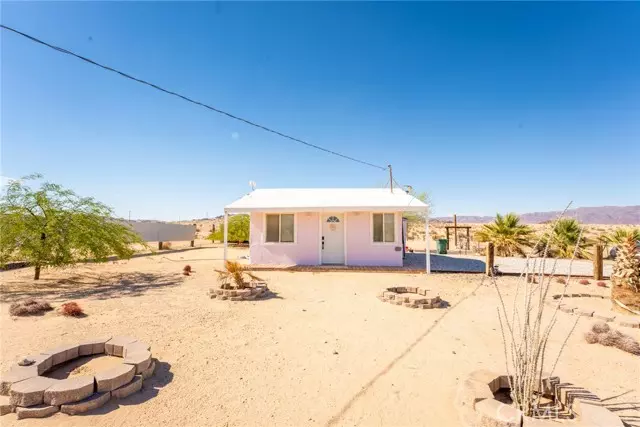 29 Palms, CA 92277,79780 Sherrie Lane