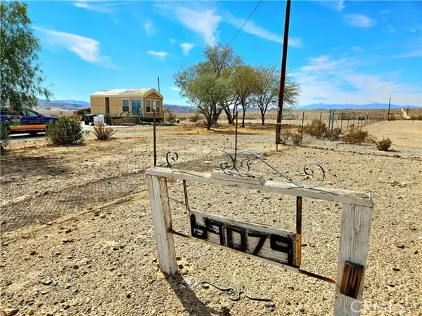 29 Palms, CA 92277,69079 Pole Line Road