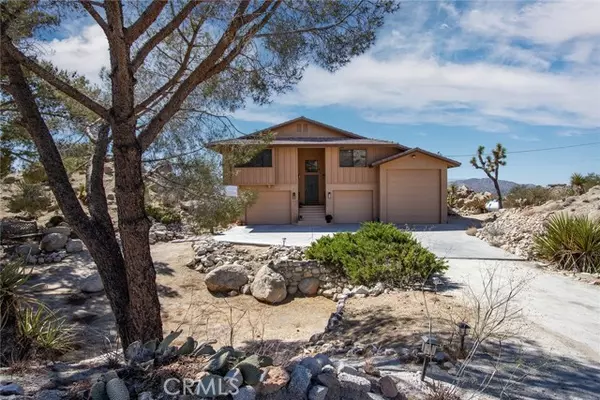 Yucca Valley, CA 92284,57443 Buena suerta