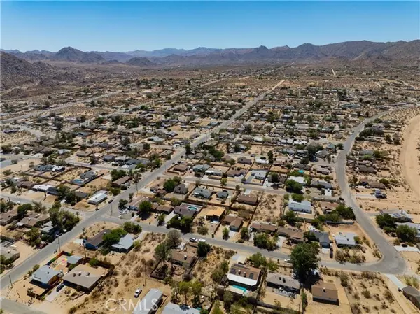 Joshua Tree, CA 92252,61512 Capilla Drive