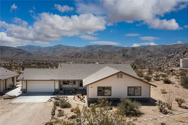 Joshua Tree, CA 92252,63257 Wagon Wheel Road