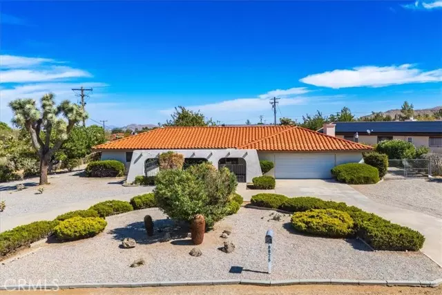 8825 San Vincente Drive, Yucca Valley, CA 92284