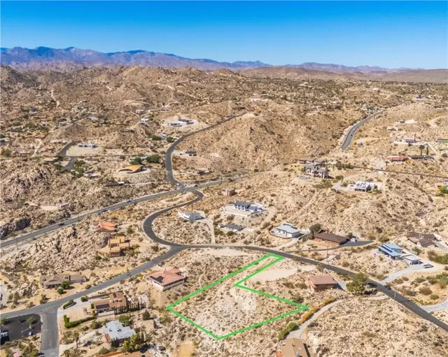 Yucca Valley, CA 92284,57413 Buena Suerte Road