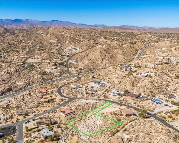 57413 Buena Suerte Road, Yucca Valley, CA 92284