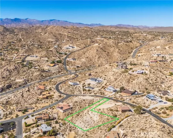 57413 Buena Suerte Road, Yucca Valley, CA 92284