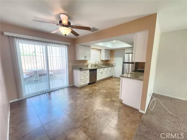 29 Palms, CA 92277,6392 Cahuilla Avenue