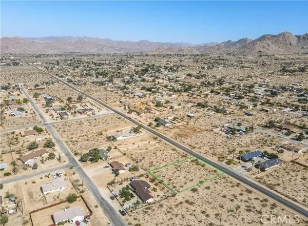 Joshua Tree, CA 92252,60206 Alta Loma Drive