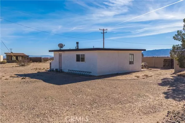 29 Palms, CA 92277,69054 Pole Line Road