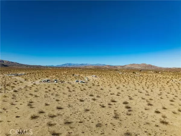 Joshua Tree, CA 92252,420140 Desert Trail Drive