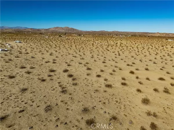 Joshua Tree, CA 92252,20139 Desert Trail Drive