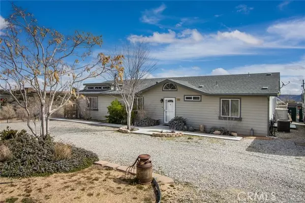 2863 Ox Yoke, Pioneertown, CA 92268