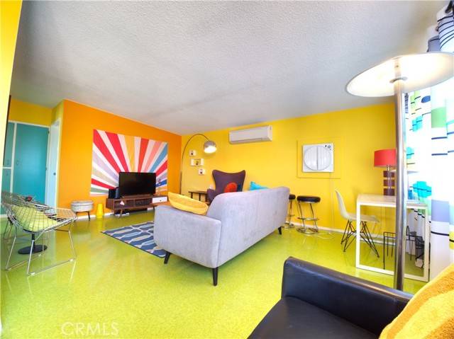 29 Palms, CA 92277,5689 Abronia Avenue