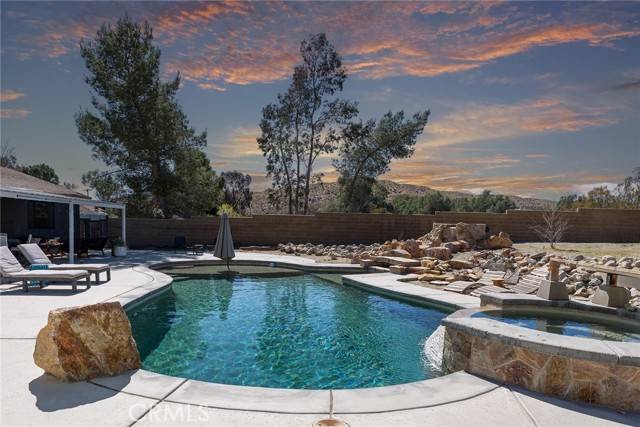 11128 Trail Way,  Morongo Valley,  CA 92256