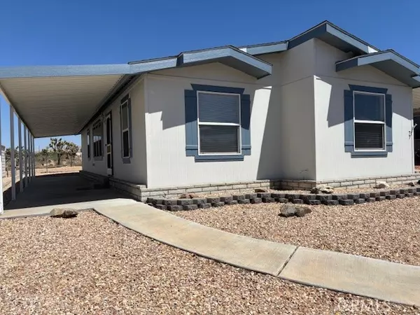 7501 Palm Avenue, Yucca Valley, CA 92284