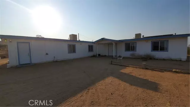 Landers, CA 92285,1729 North Deer Trail