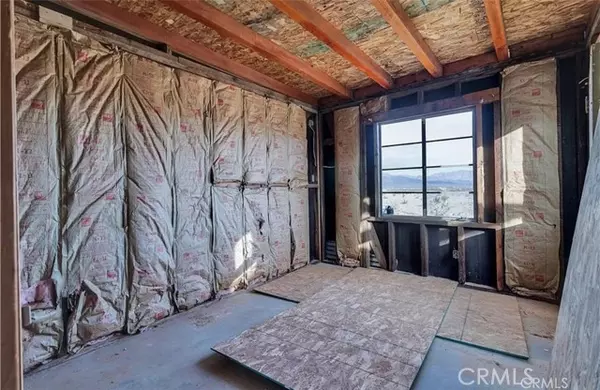 29 Palms, CA 92277,2981 IDLE Lane