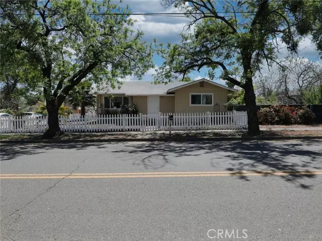 915 Armstrong Street, Lakeport, CA 95453