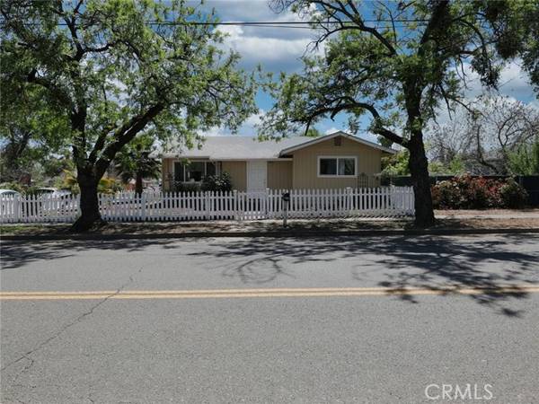 915 Armstrong Street, Lakeport, CA 95453