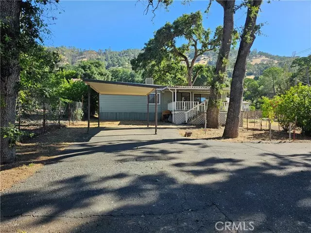 Clearlake Oaks, CA 95423,10610 East Highway 20