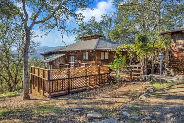 20732 Powder Horn Road, Hidden Valley Lake, CA 95467