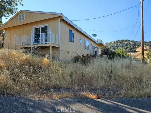 Clearlake Oaks, CA 95423,12322 Lakeview Drive