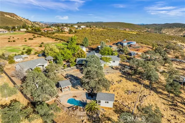 21126 Yankee Valley Road, Hidden Valley Lake, CA 95467