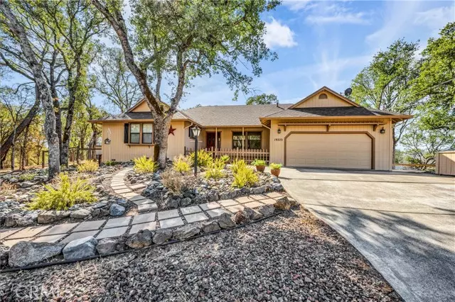 19223 Moon Ridge Road, Hidden Valley Lake, CA 95467