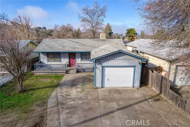 Clearlake, CA 95422,3925 Vista Robles Way