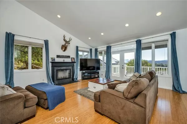 Hidden Valley Lake, CA 95467,18700 Oak Grove Road