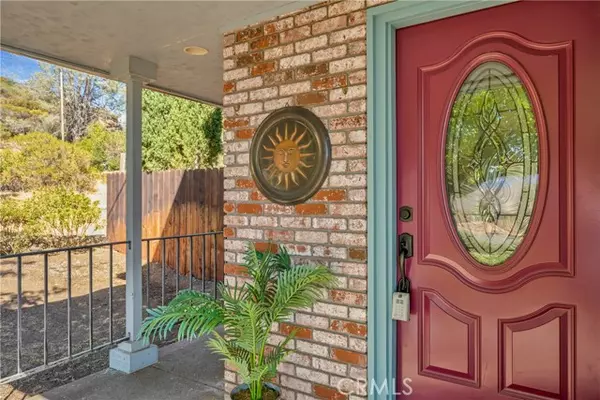 Hidden Valley Lake, CA 95467,15632 Little Peak Road