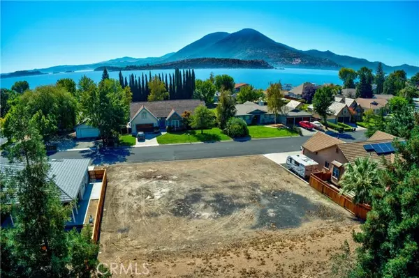 8456 Paradise Valley Boulevard, Lucerne, CA 95458