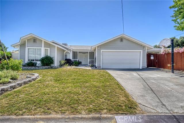 421 Lake Street, Clearlake Oaks, CA 95423