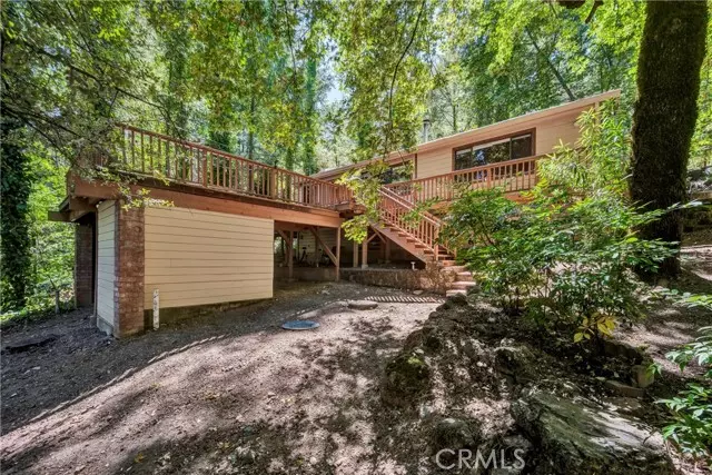 Cobb, CA 95461,17097 Dogwood Way