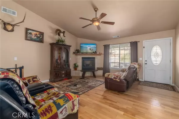 Clearlake Oaks, CA 95423,3409 Wolf Creek Road