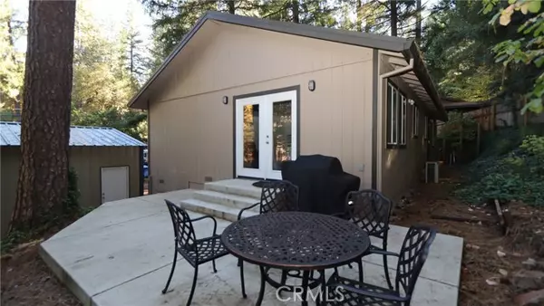 Cobb, CA 95426,15815 Bottle Rock