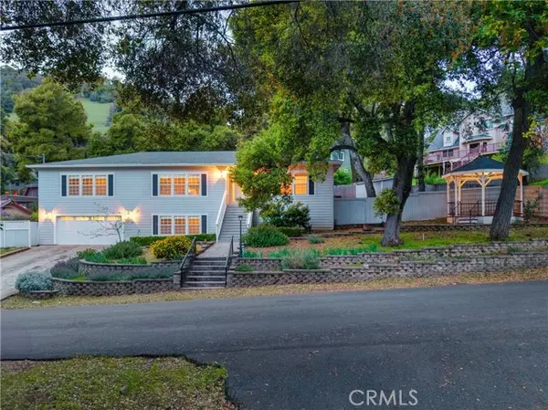 Kelseyville, CA 95451,2717 Buckingham Drive