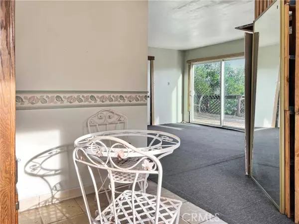 Clearlake Oaks, CA 95423,11613 Lakeview