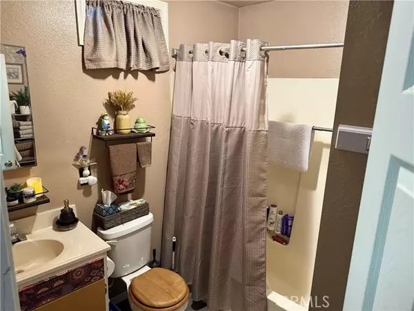 Clearlake, CA 95422,16238 35th Avenue