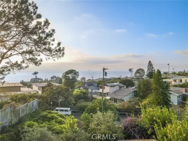 Laguna Beach, CA 92651,31744 Scenic Drive