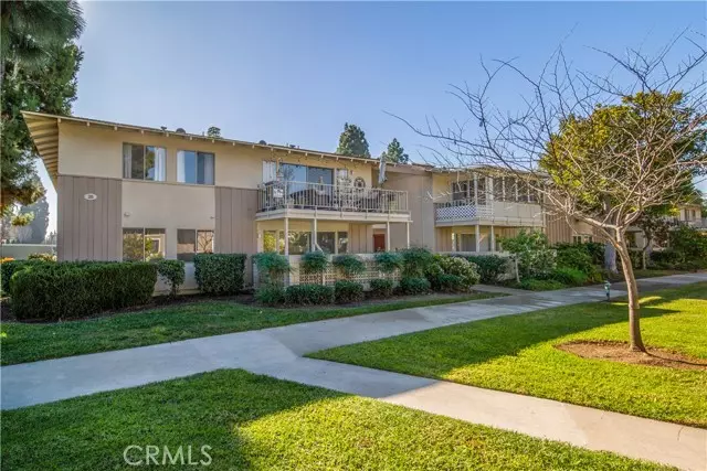 20 Avenida Castilla, Laguna Woods, CA 92637